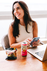 LATA KOMBUCHA PITAYA COM MARACUJÁ - 269 ML - Imagem 3